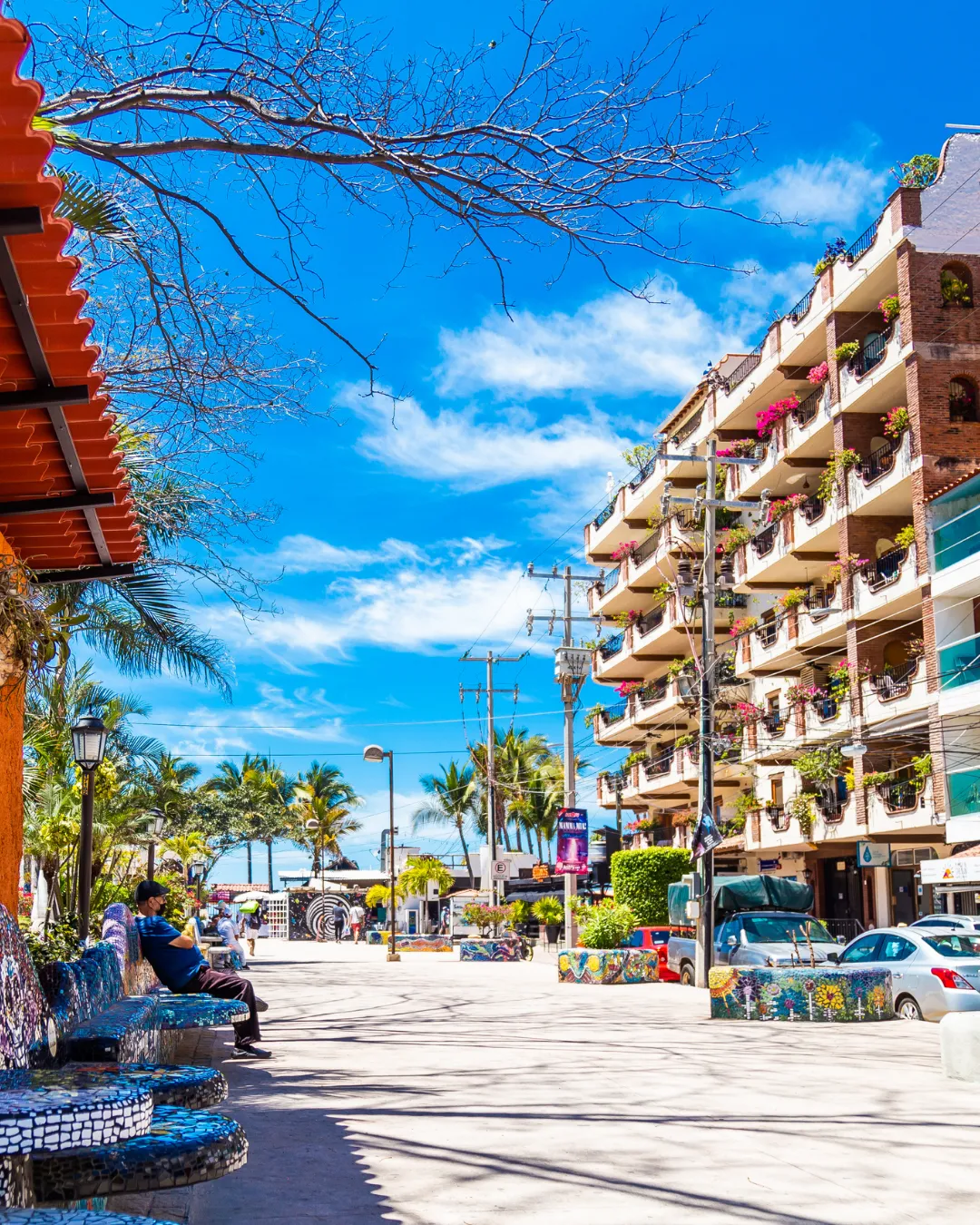 Dia soleado en parque Lazaro Cardenas